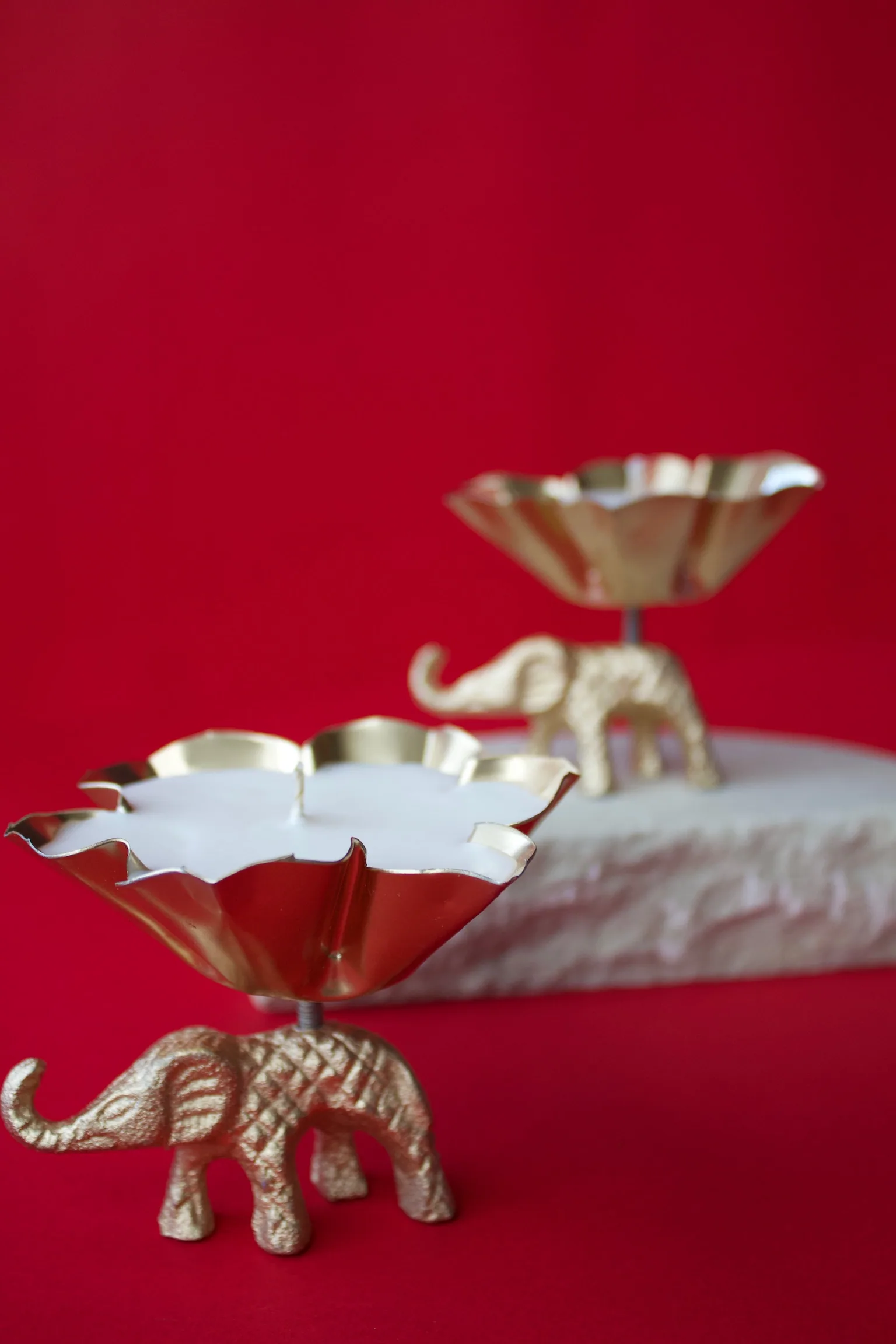Golden Elephant Stand